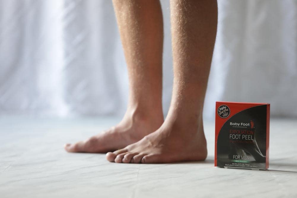 Baby Foot Original Foot Peel Exfoliator for Men, Mint Scented Pair