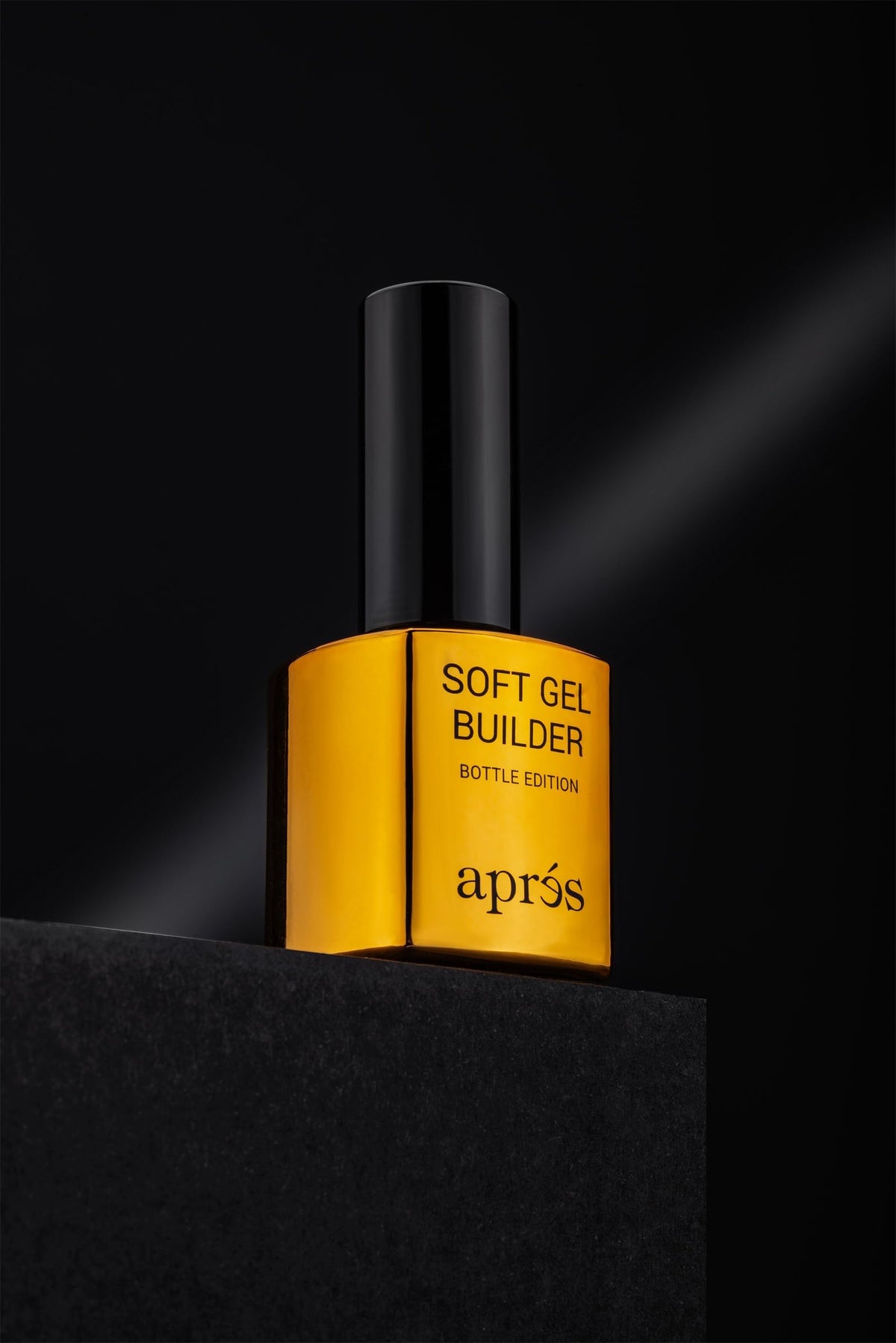 Aprés Soft Gel Builder in a Bottle Self-Leveling Soak-Off Nail Gel