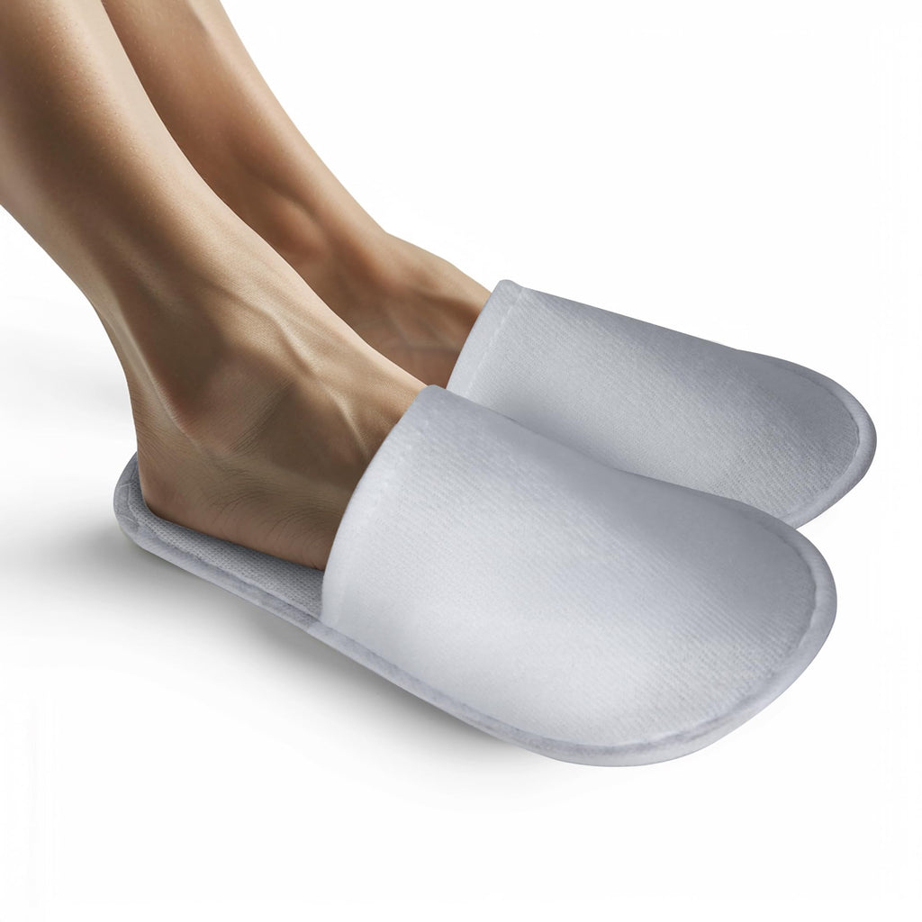 UrbanRoots 28 Pairs Disposable Guest Slippers with Pouch, Non-Slip White House Slippers