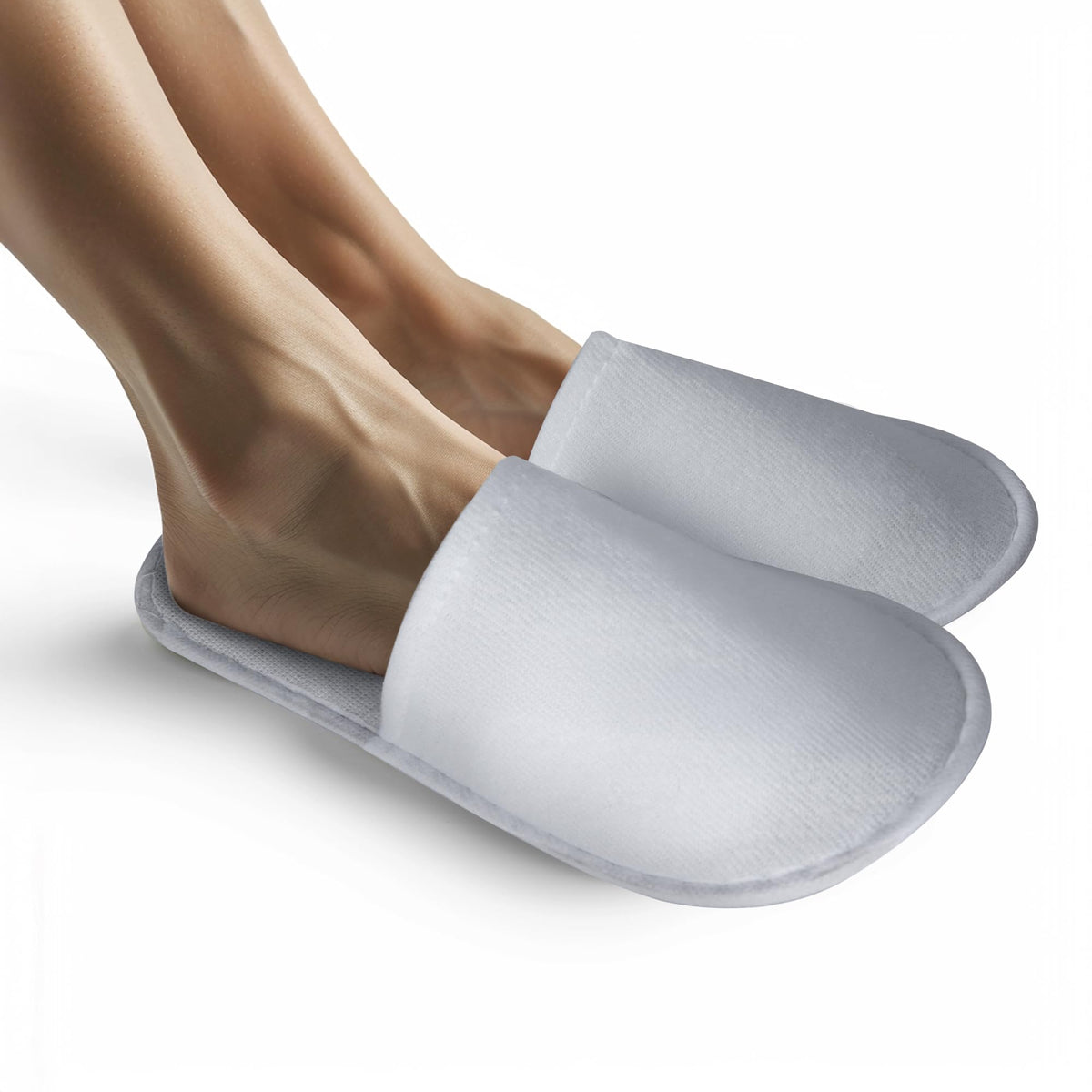 UrbanRoots 28 Pairs Disposable Guest Slippers with Pouch, Non-Slip White House Slippers