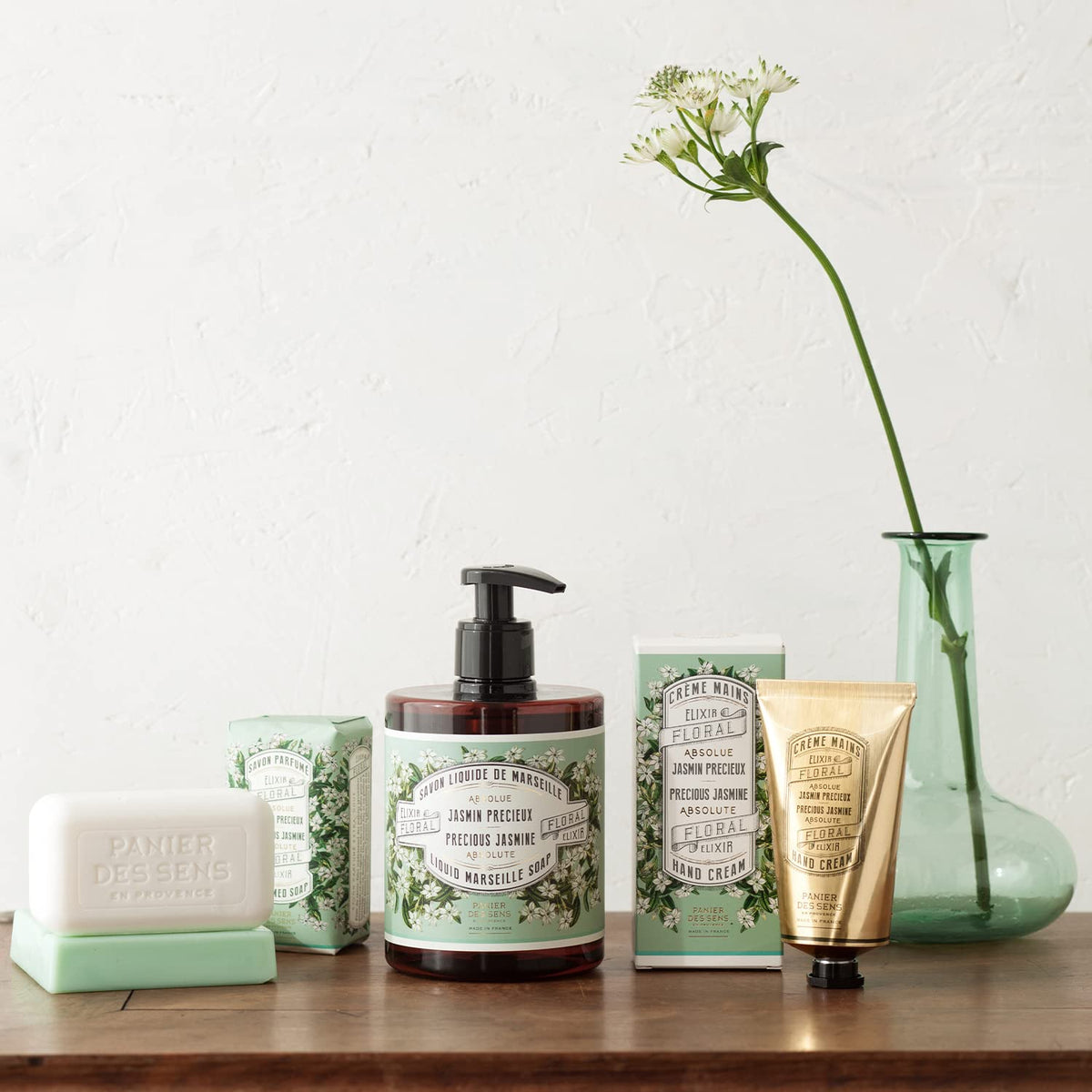 Panier des Sens Natural Hand Cream for Dry Skin