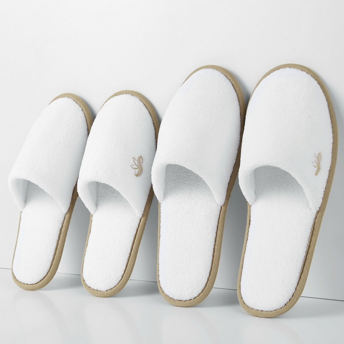 Bergman Kelly Deluxe Padded Spa Slippers - 12 Pairs