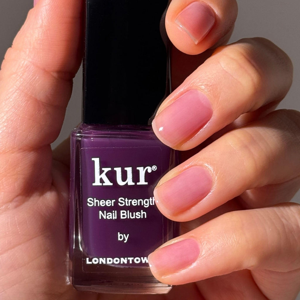 LONDONTOWN Sheer Strength Nail Blush Tinted Nail Hardener