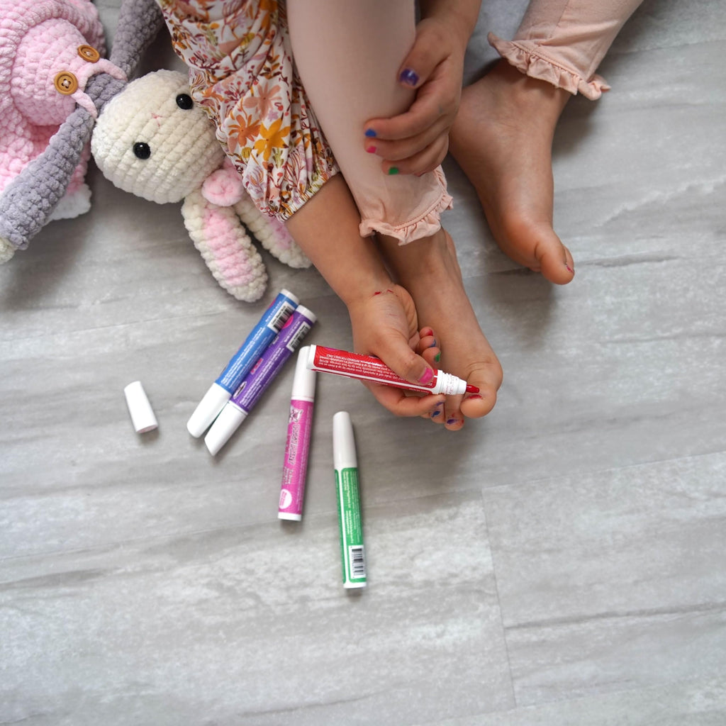 Piggy Paint Nail Polish Pens, 3-Pack Bright Bunch, Non-Toxic Water-Based Kids Nail Art